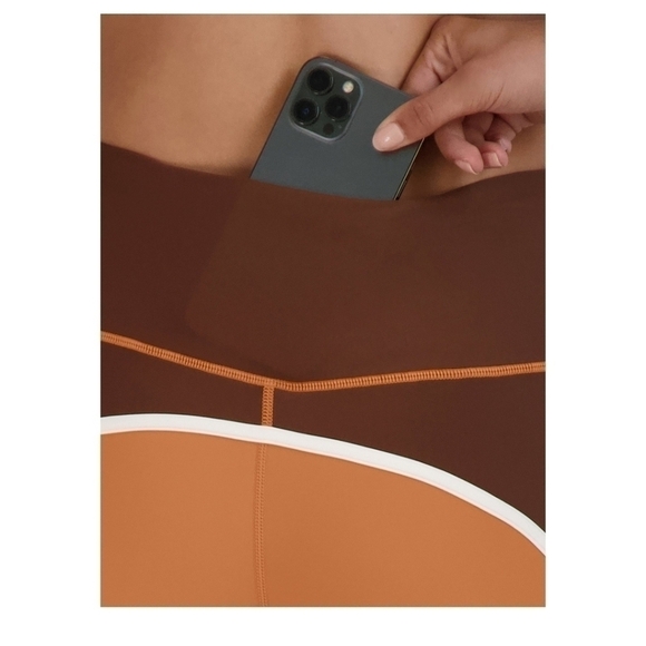 BCBG Paris Highline Colorblock  Leggin & Sport Top Size M - Picture 3 of 12